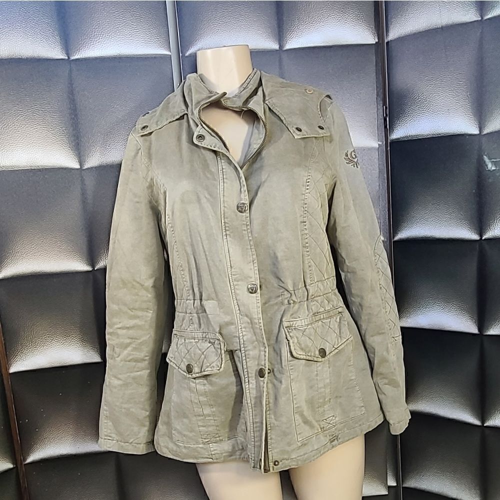 Guess jacket   - Picture 2 of 9